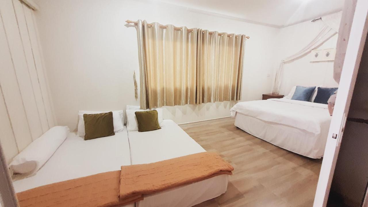 Nadee resort Udon Thani Habitación foto